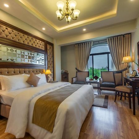 Envoy Continental Hotel Islamabad Ngoại thất bức ảnh