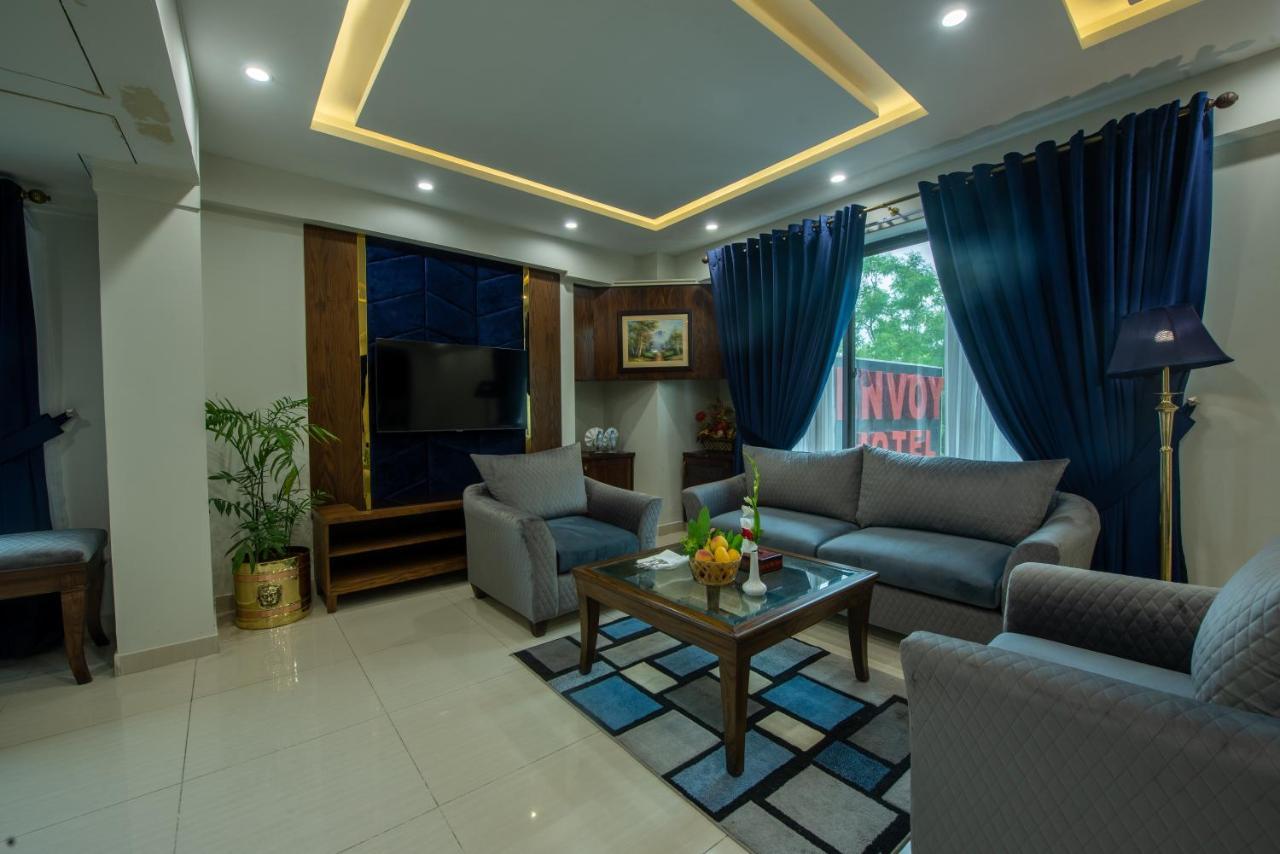 Envoy Continental Hotel Islamabad Ngoại thất bức ảnh