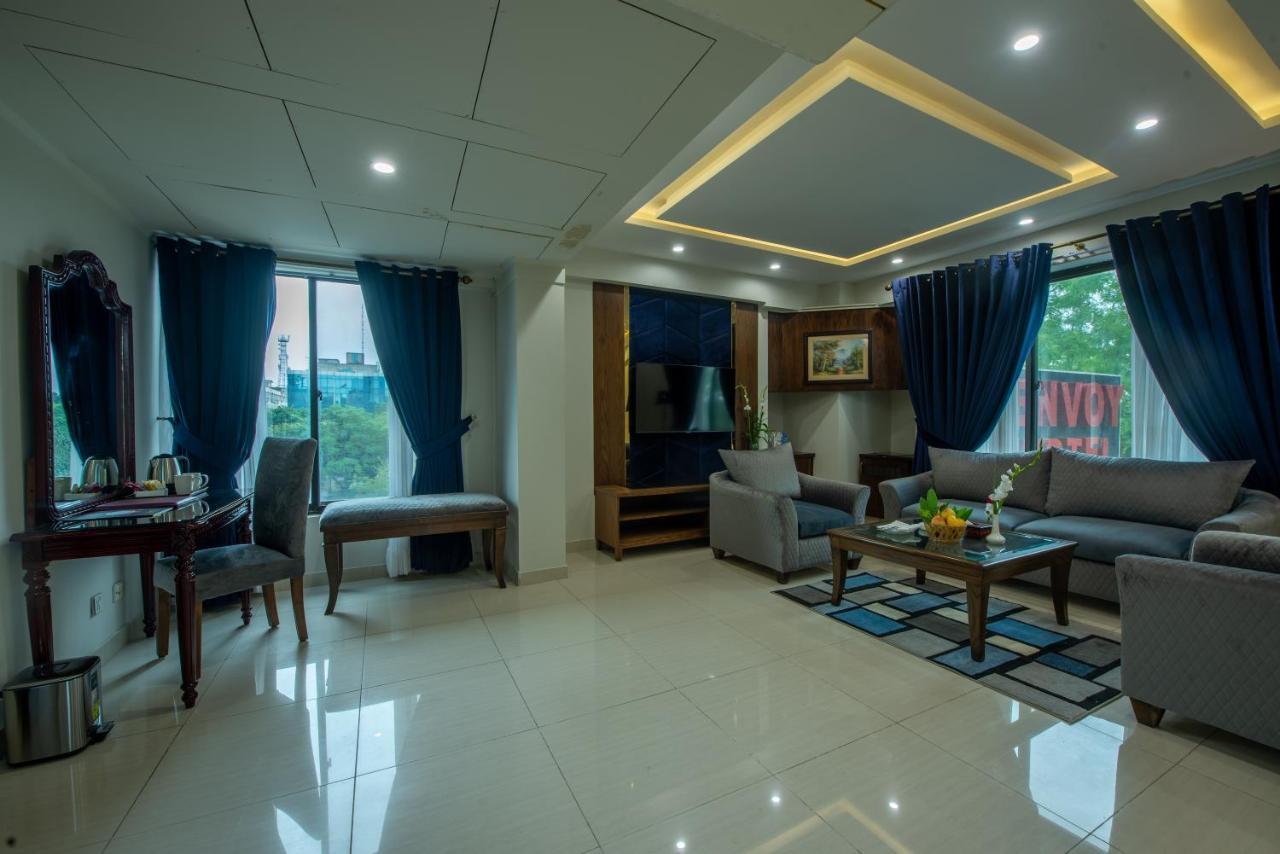 Envoy Continental Hotel Islamabad Ngoại thất bức ảnh