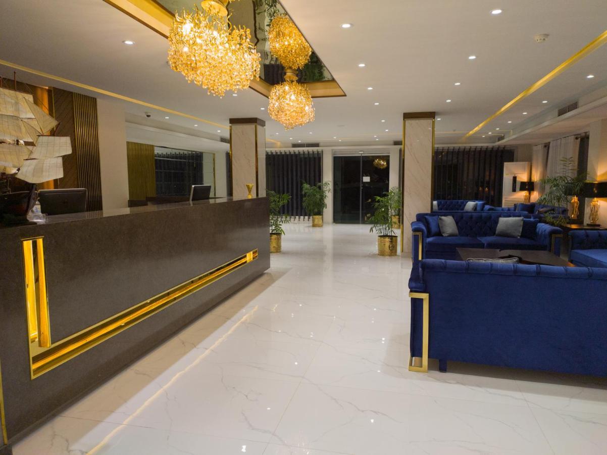 Envoy Continental Hotel Islamabad Ngoại thất bức ảnh