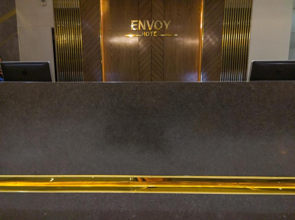 Envoy Continental Hotel Islamabad Ngoại thất bức ảnh